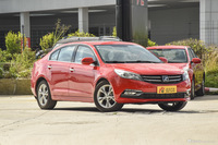 2015款众泰Z500 1.5T 自动尊贵型