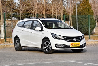 2017款宝骏310W 1.5L手动豪华型