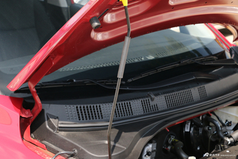 2018款悦动1.6L自动悦目版GL