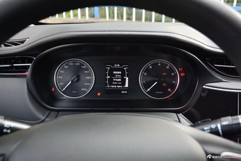 2018艾瑞泽GX 1.5T手动劲色版