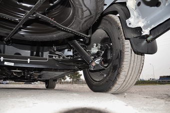 2016款东风风行SX6 1.6L 手动豪华型