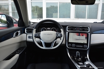 2017款领克01 2.0T自动两驱耀Pro版