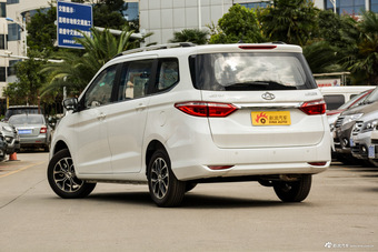 2016款长安欧尚1.5L手动精英型