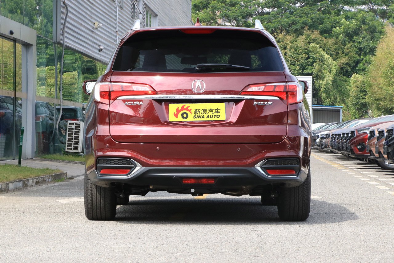 2016款讴歌RDX 3.0L自动两驱精锐版