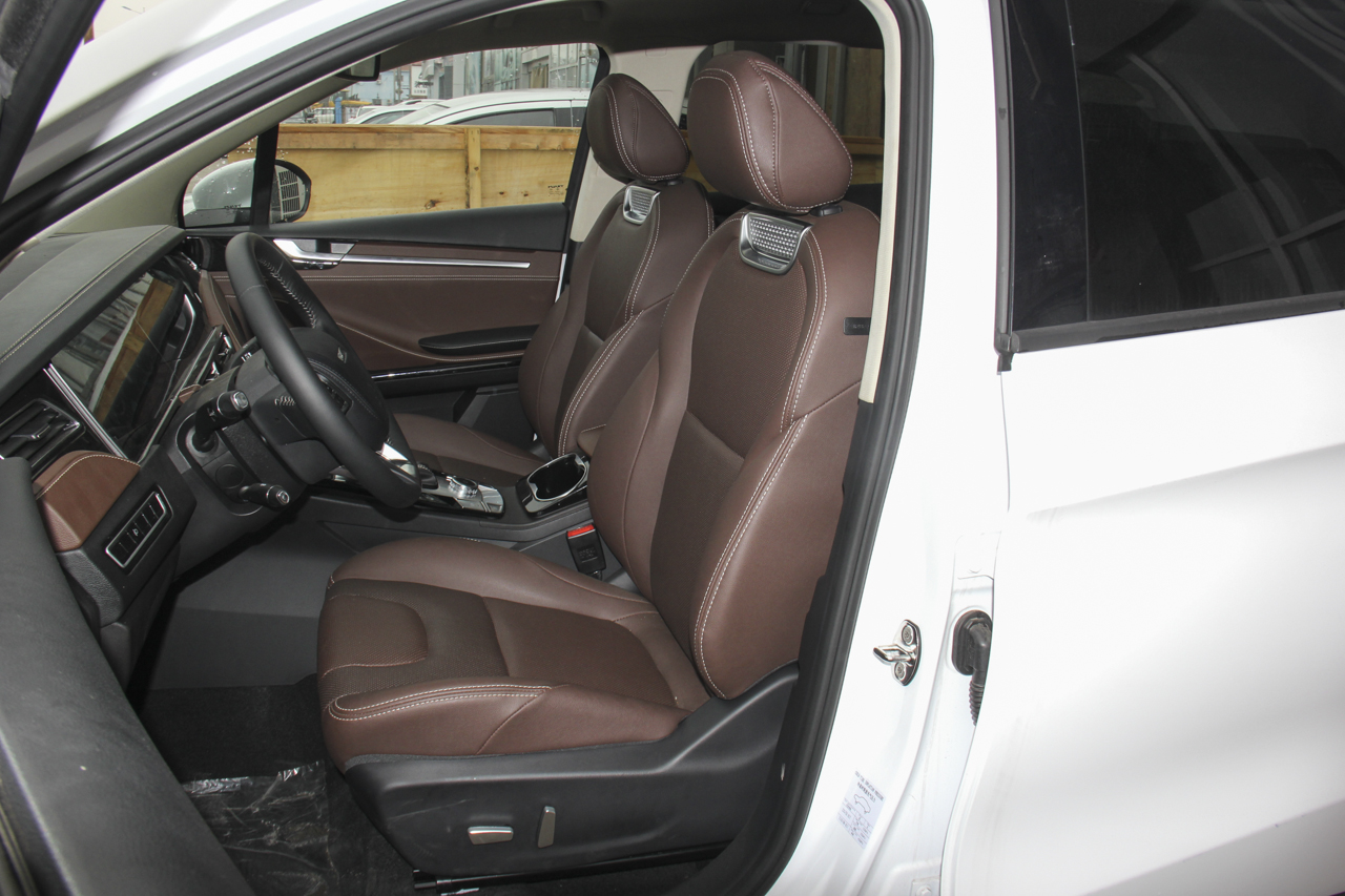 2018款君马S70 1.5T自动豪华运动型5座