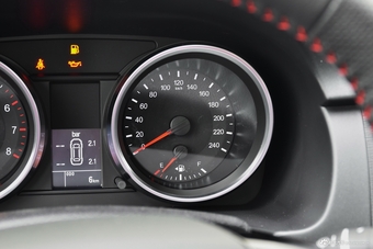 2017款哈弗M6 1.5T手动精英型