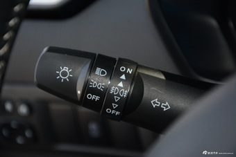 2016款风光580 1.5T自动豪华型