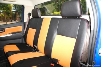 2015款黄海N2 2.8T手动两驱柴油运动版