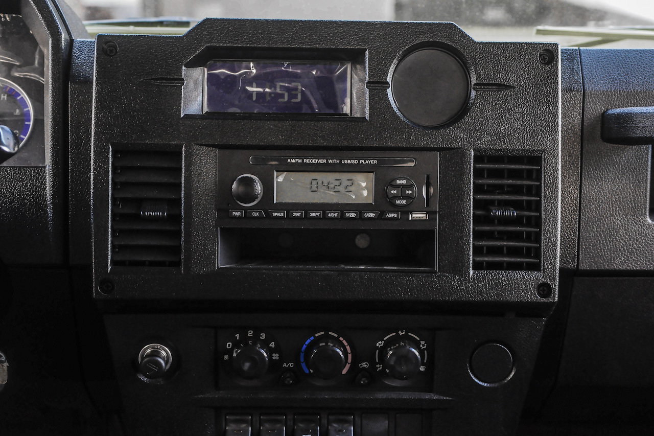 2016款战旗2.0L手动角斗士豪华型 国IV