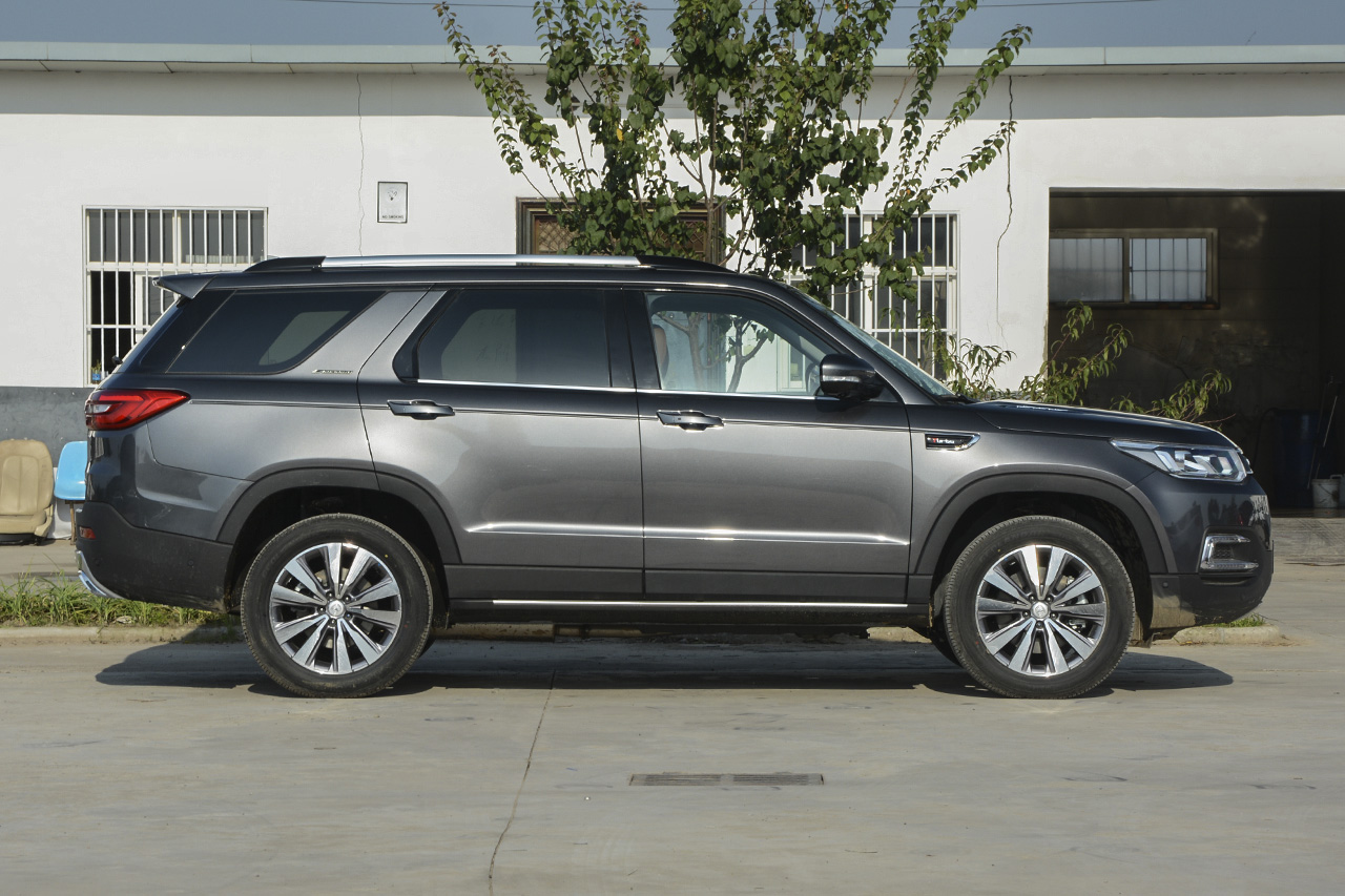 2017款长安CS95 2.0T自动四驱智尊版