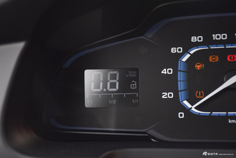 2017款荣威360 1.5L自动豪华版