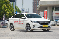 2018款传祺GA4 1.3T自动尊贵版200T