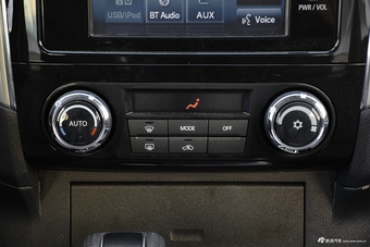 2016款帕杰罗三门版3.8L V6 GLS中东版