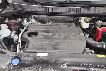 2017款海马S5强动力版1.5T自动旗舰型