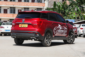 2018款宝骏530 1.5T DCT旗舰型