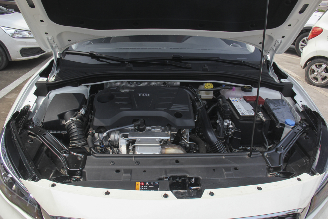 2018款名爵6 1.5T自动20T精英智联版