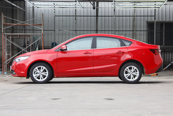 2016款名爵锐行1.5T自动超值豪华版