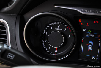 2016款猎豹CS10 2.0T自动尊享型