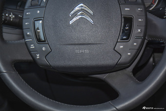 2016款雪铁龙C5 1.8T自动尊贵型