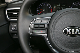 2017款起亚K5 2.0L自动15周年特别版LUX