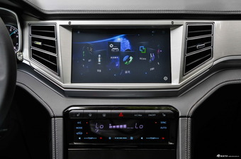 2017款大迈X7上进版 2.0T自动DCT黄山型7座