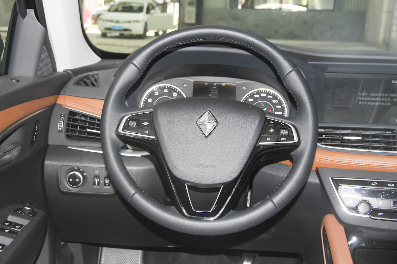 2016款宝沃BX7 2.0T自动四驱精英版28T