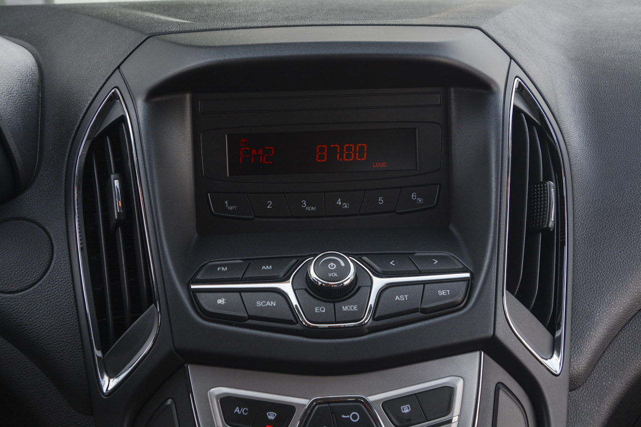 2017款艾瑞泽5 1.5L自动领潮版