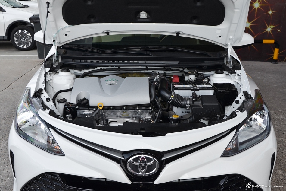 2017款威驰FS 1.3L手动锋锐版