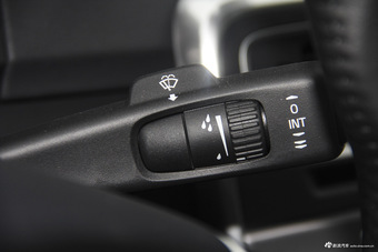 2017款沃尔沃S60L 2.0T自动T4智远版