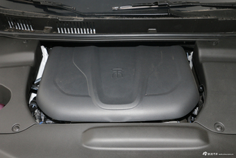 2018款比亚迪宋MAX 1.5T自动智联尊享型6座