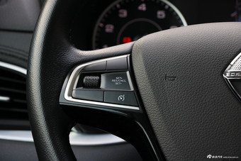 2018款宝沃BX7 2.0T自动28T四驱旗舰型7座