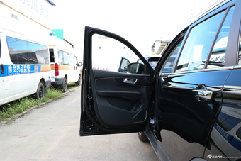 2018款斯威X7 1.5T手动豪华型7座