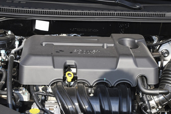 2017款吉利帝豪1.5L手动三厢百万款豪华型