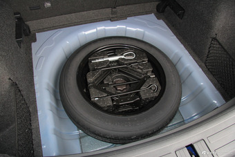 2017款名爵ZS 1.5L手动尊享互联网版