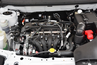 2019款东南A5翼舞 1.5L自动尊贵版国V