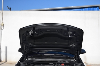 2018款宝马X2 1.5T sDrive20i M越野套装