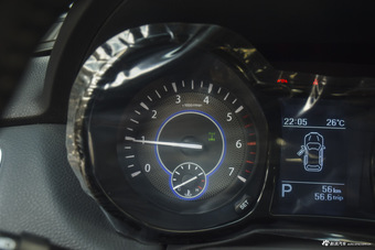 2016款驭胜S350 2.0T自动四驱汽油豪华版5座