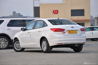 2017款福睿斯1.5L手动舒适型