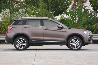 2017款哈弗H6 Coupe 2.0T手动两驱精英型红标