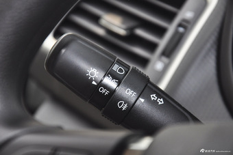 2015款锋驭1.6L自动进取型