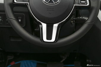 2016款江淮iEV6S智享版