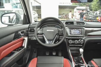 2017款哈弗H2 1.5T手动两驱精英型蓝标