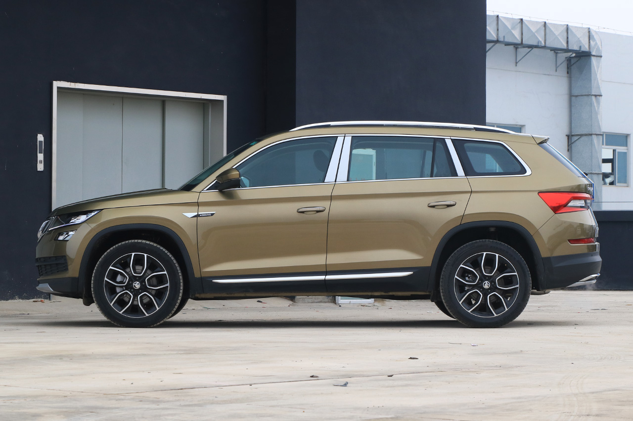 2018款柯迪亚克改款1.8T自动330TSI两驱豪华优享版7座