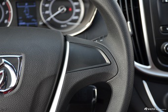 2016款宝骏560 1.8L 手动超值型