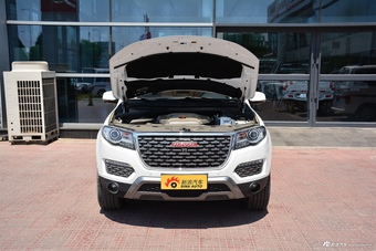 2017款哈弗H8 2.0T自动汽油两驱智享型