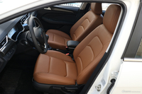 2018款骏派CX65 1.5L手动智联豪华型