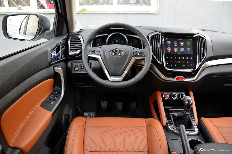 长安CX70低价促销 新浪购车最高优惠0.55万元