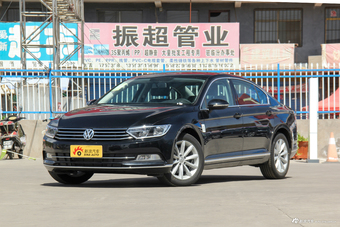 2018款迈腾1.8T自动330TSI DSG领先型图片