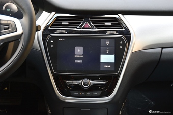 2018款腾势500 荣耀版