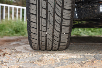 2016款哈弗H7 2.0T自动两驱精英型蓝标